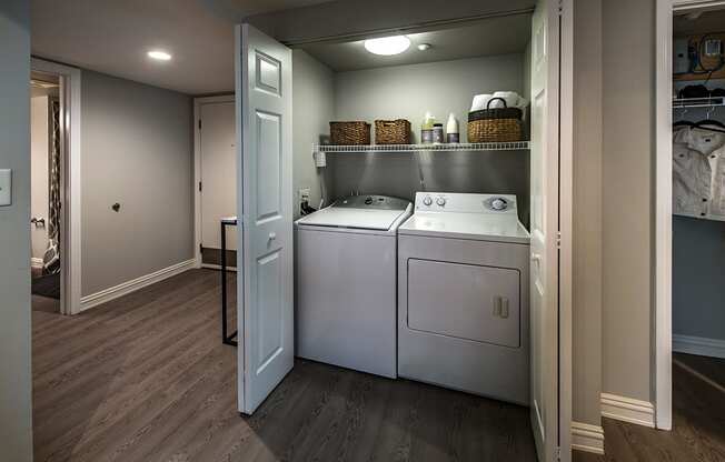 cambridge park apartment washer & dryer
