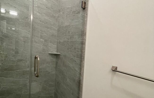 Studio, 1 bath, 9,999 sqft, $1,695, Unit 64-505