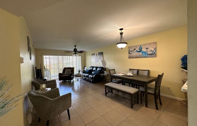 2 beds, 2 baths, $1,900