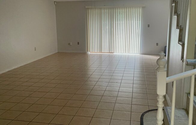 7290 DANIEL WEBSTER DR