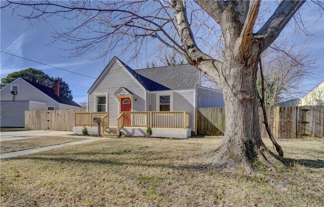Cozy, Convenient, and Completely Ready – Your Next Home in Norfolk!