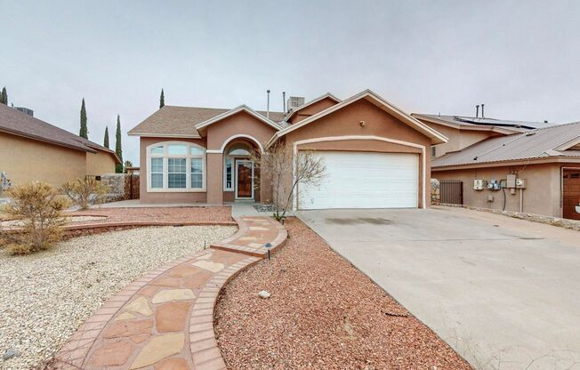 Beautiful 4 bedroom, 2 bath home in Northeast El Paso!