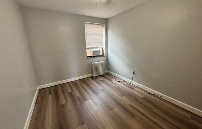3 beds, 1 bath, 1,000 sqft, $1,995, Unit 6224 Fifth Ave. #316F