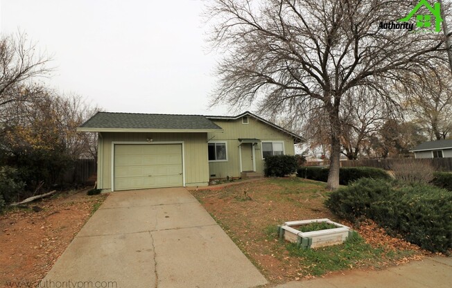 3 beds, 1 bath, $1,595