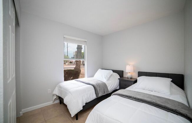 2 beds, 1 bath, 750 sqft, $1,299, Unit 35