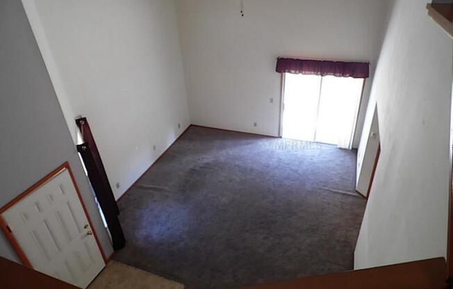 3 bed/2.5 bath in Metro West - Available NOW! Great Location!