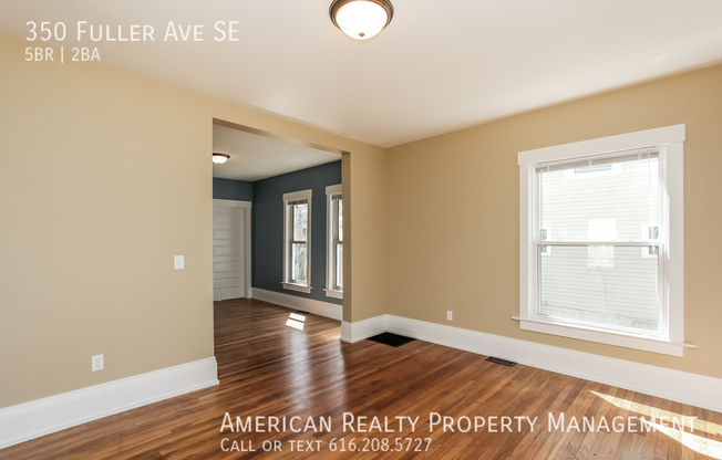350 FULLER AVE SE