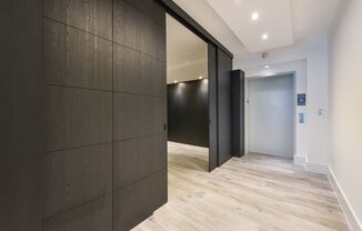 3 beds, 3 baths, $9,495, Unit # 3905