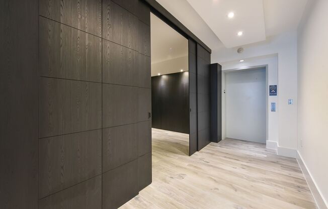 Completed remodeled large 3 bed 3 bath + den in Brickell with stunning city and water views.