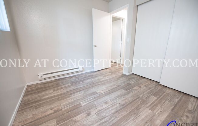 2 beds, 1 bath, 725 sqft, $1,199, Unit A9