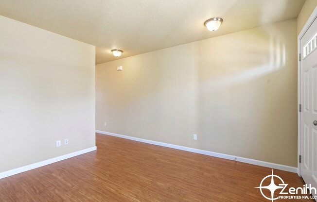 9310 NE 80 CIR