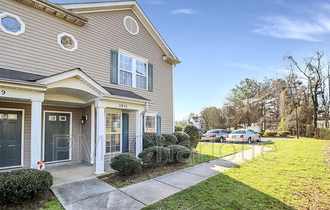 1815 BUTTERFLY LN