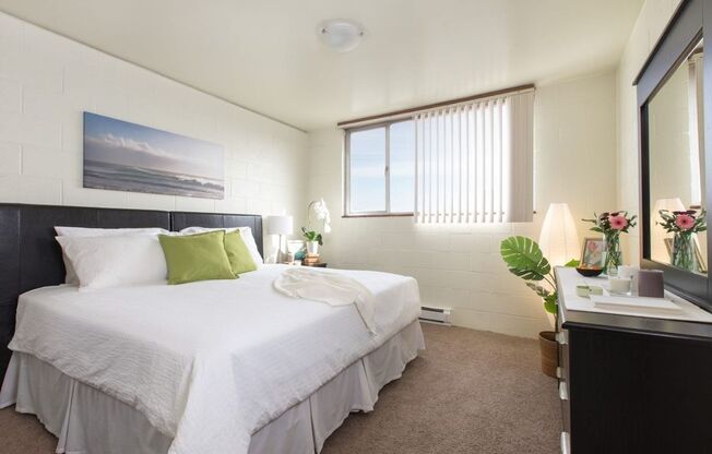 1 bed, 1 bath, 612 sqft, $1,075, Unit GH12-K