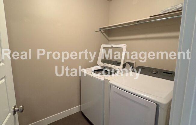 3 beds, 2.5 baths, $1,775