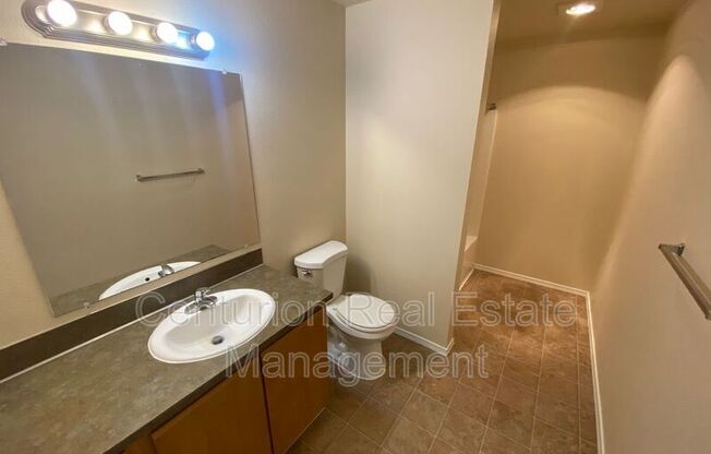 2 beds, 2 baths, 994 sqft, $1,495