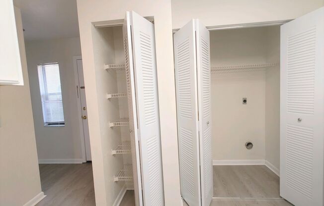 2 beds, 1.5 baths, 1,001 sqft, $1,375, Unit CW1806