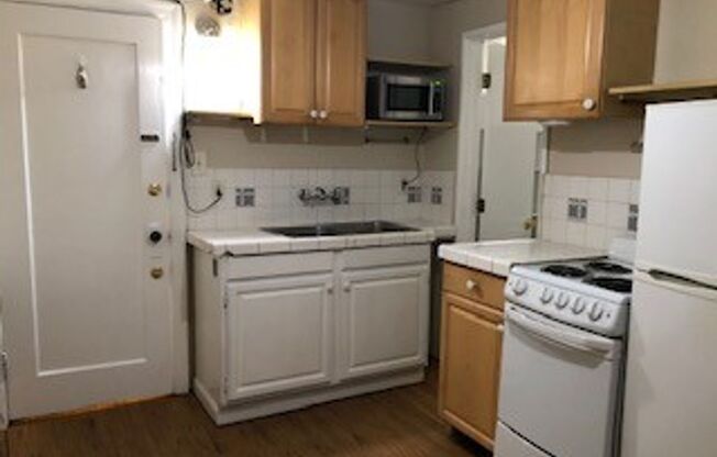 595 Merritt, LLC