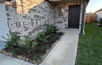 3 beds, 2 baths, $1,695