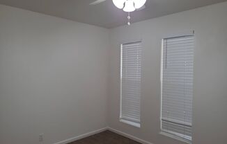 930 W 8th Place Apts LLC-(4046)-21143246