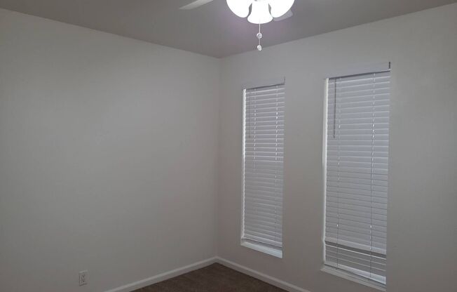 930 W 8th Place Apts LLC-(4046)-21143246