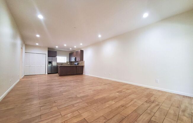 Laurel Street Apts