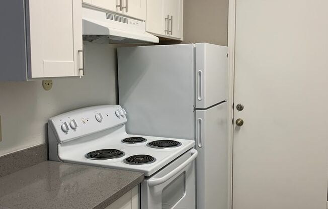 2 beds, 2 baths, 1,038 sqft, $1,215, Unit 3401