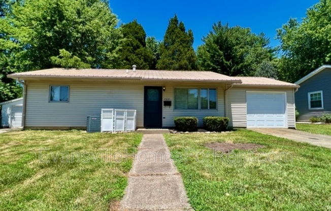 709 THORNBERRY DR