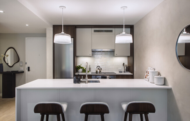 1 bed, 1 bath, $6,254, Unit 307