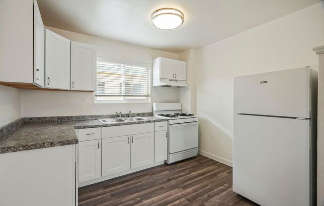 Studio, 1 bath, 400 sqft, $1,795, Unit #S