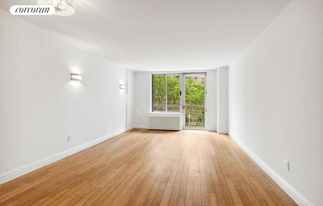 2 beds, 2 baths, 1,100 sqft, $8,500, Unit W5G