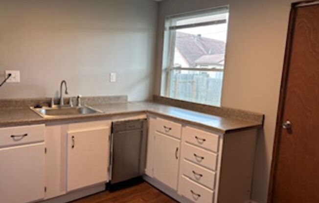 3 BR Triplex in Martinsville