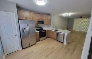 2 beds, 2.5 baths, $1,995