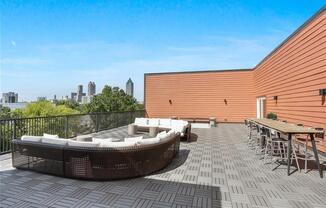 1 bed, 675 sqft, $1,400