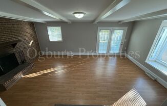 3 beds, 1 bath, $1,395