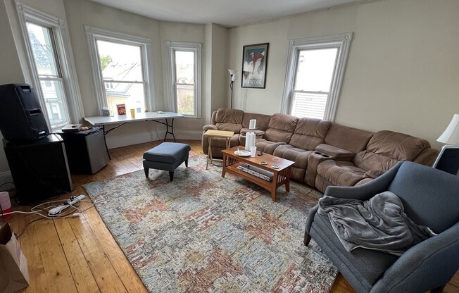 14 STICKNEY AVE