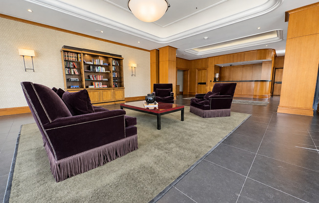 2 beds, 2 baths, $3,395, Unit # 1703