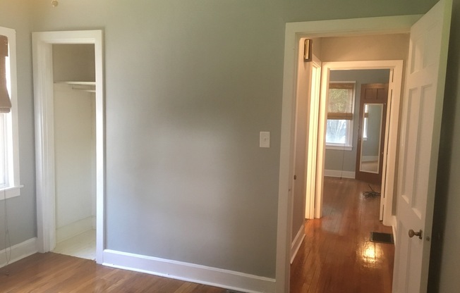 3 beds, 2 baths, $1,375