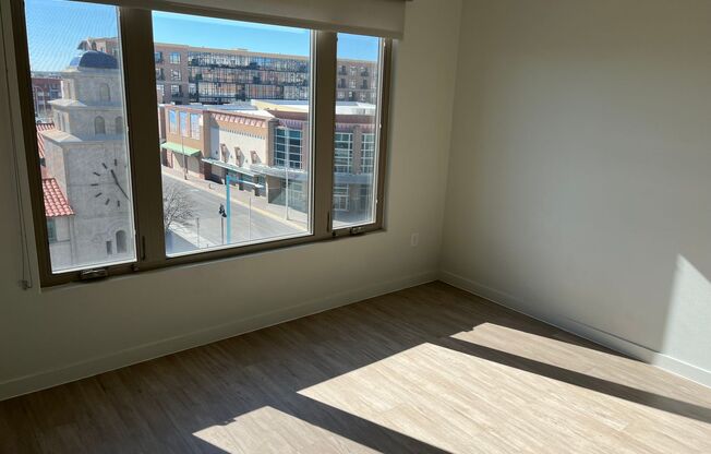 2 beds, 2 baths, 724 sqft, $1,600, Unit 509