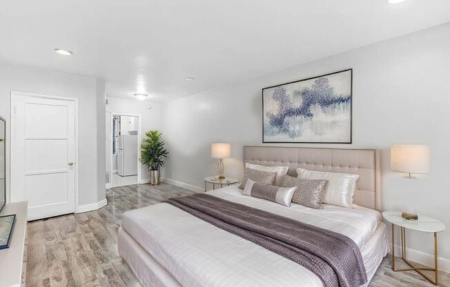 North Oakhurst Drive LLC