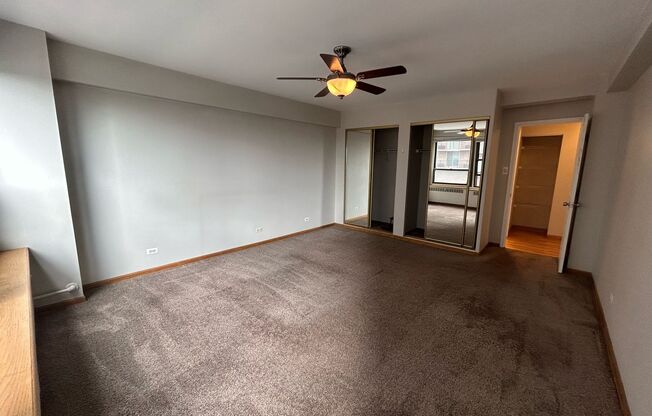 2 beds, 1 bath, 1,250 sqft, $2,700, Unit 418-0405