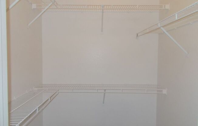 2 beds, 2 baths, $1,650, Unit # 1711
