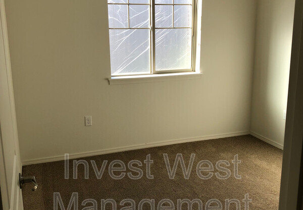 2 beds, 2 baths, 1,080 sqft, $1,795