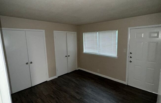 1 bed, 1 bath, 610 sqft, $1,300, Unit 252