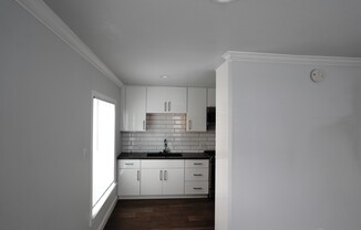 14th Avenue, 2912