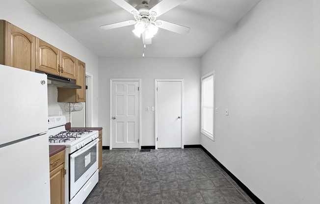 1 bed, 1 bath, 850 sqft, $1,900, Unit 1