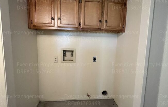 3 beds, 2 baths, 1,144 sqft, $1,650, Unit 3