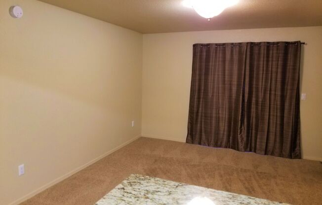 2 beds, 2 baths, $1,700