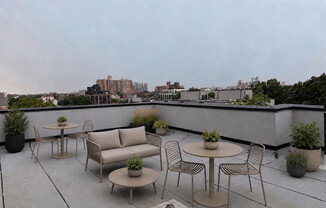 1529 BROOKLYN AVE