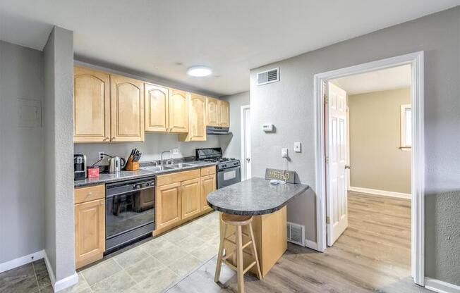 3844 AVE 1