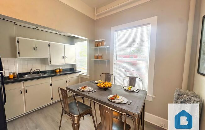 1 bed, 1 bath, 573 sqft, $895, Unit 3